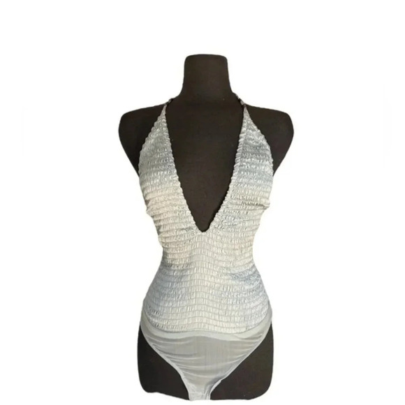 Free People intimately V neck Open Back BodSuit Sz small - Picture 1 of 6